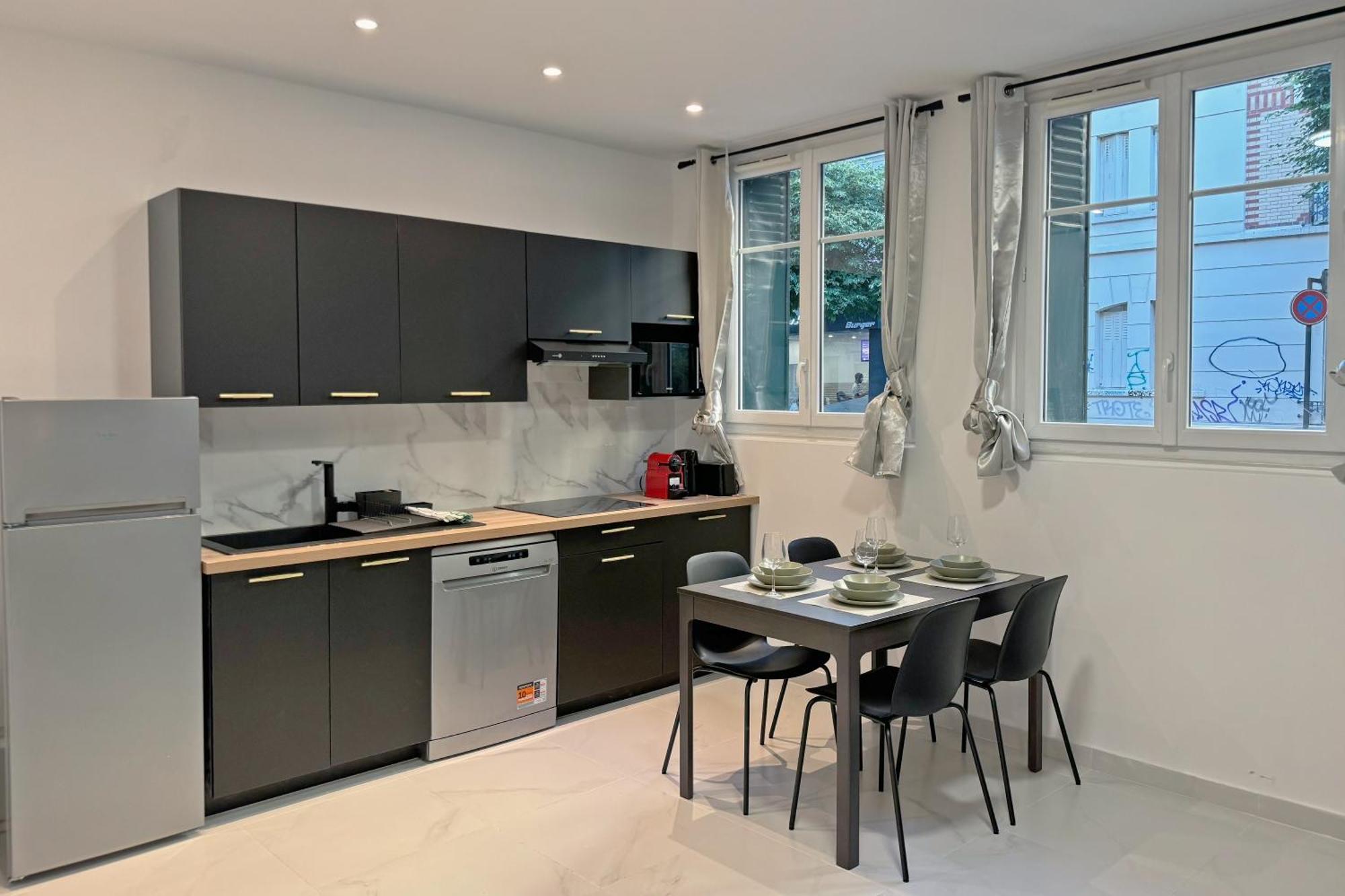 Cozy Paris Gateway Apartments Groups With Free Parking ヴィトリー・シュル・セーヌ エクステリア 写真